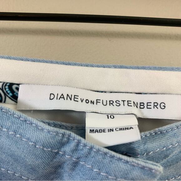 Diane Von Furstenberg Chambray Wide Leg Jeans - Picture 2 of 7
